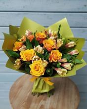 Букет цветов из:  Альстромерии и Розы #REPLACE_PRED# Змеиногорске