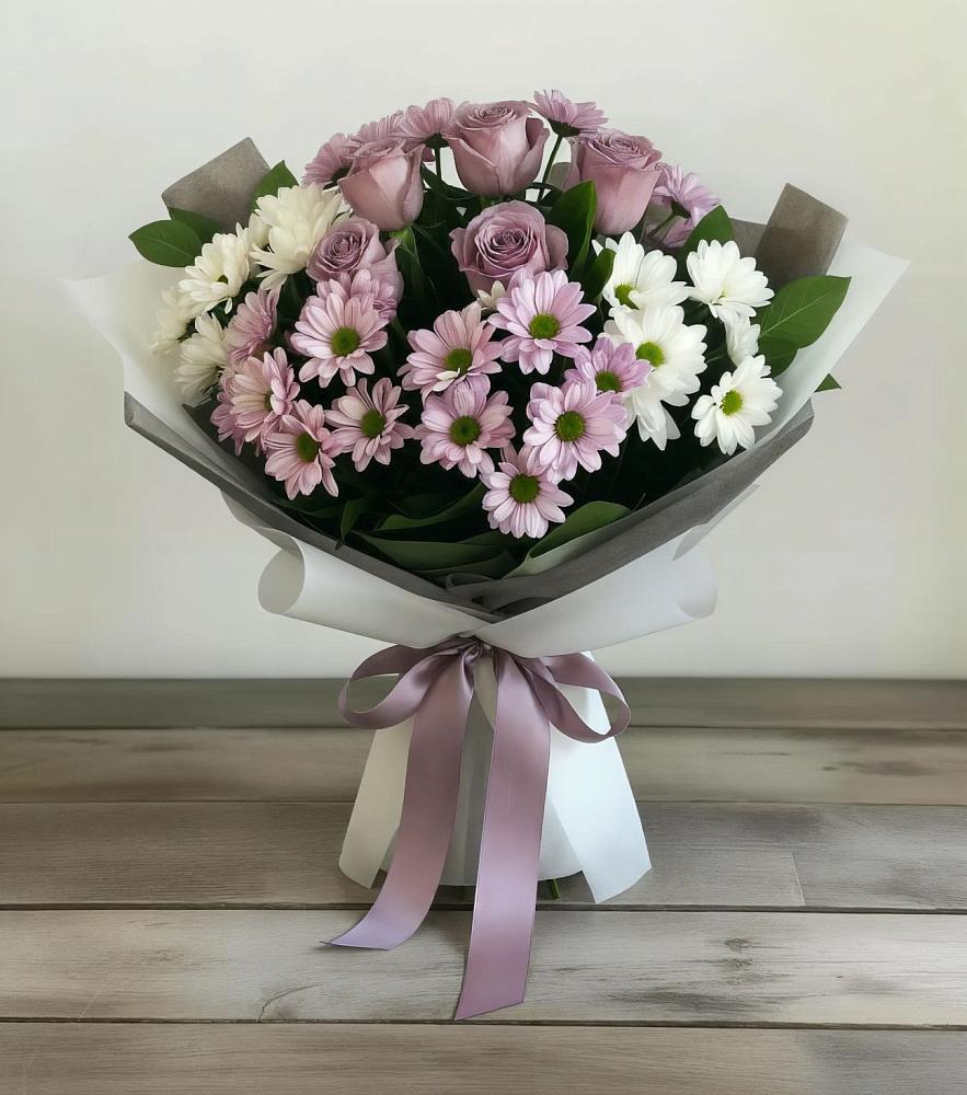 Букет цветов из: Хризантемы и Розы в Змеиногорске