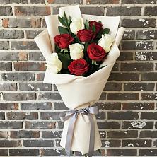Букет цветов из:  Розы в Змеиногорске
