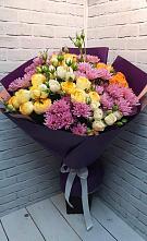 Букет цветов из:  Хризантемы и Розы в Змеиногорске