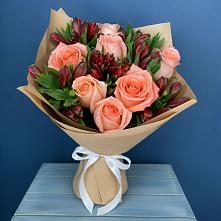 Букет цветов из:  Розы и Альстромерии #REPLACE_PRED# Змеиногорске