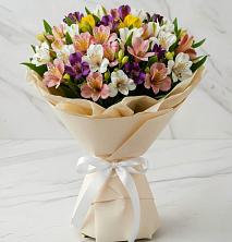 Букет цветов из:  Альстромерии в Змеиногорске