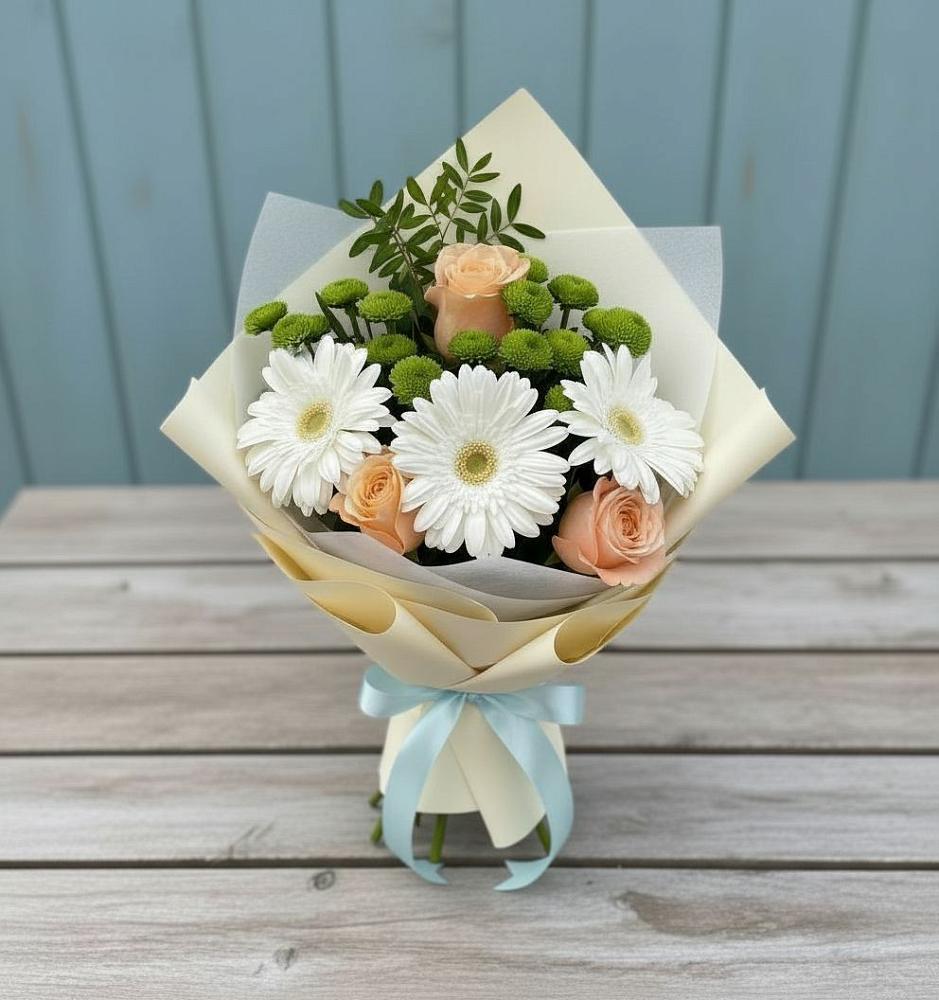 Букет цветов из: Герберы, Розы и Хризантемы в Змеиногорске