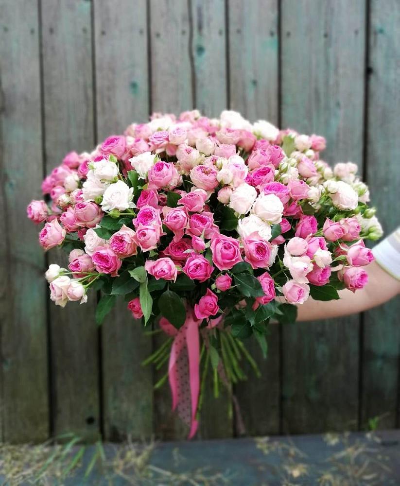 Букет Розовые кустовые розы Натали и Лав Лидия в Змеиногорске