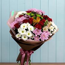 Букет цветов из:  Розы, Хризантемы и Альстромерии в Змеиногорске