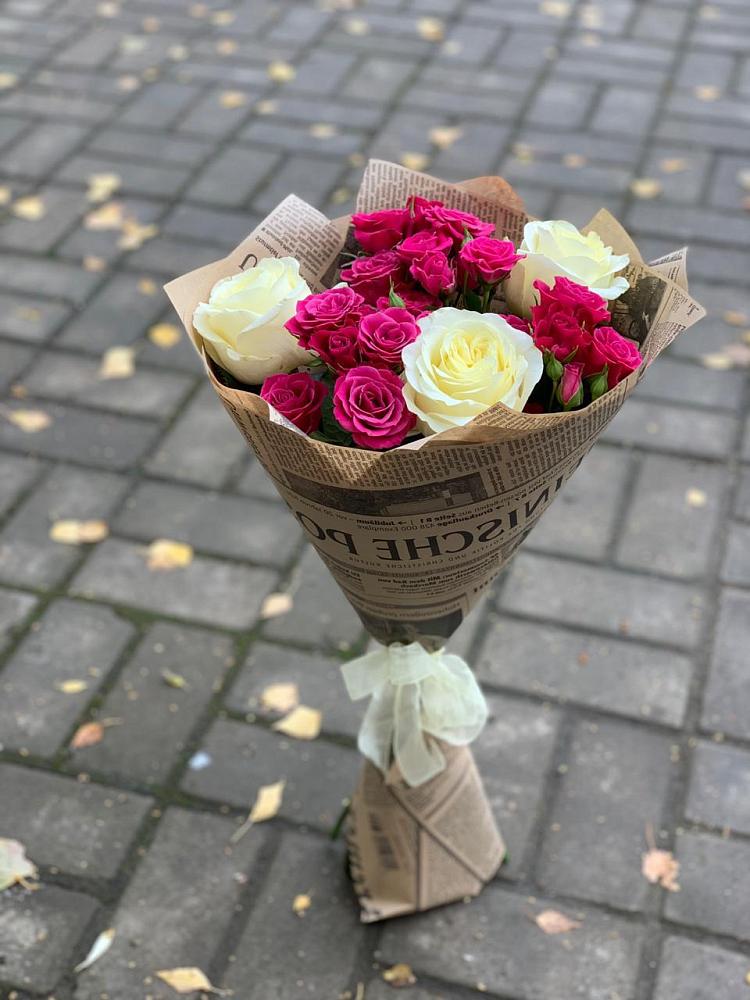 Букет цветов из: Розы в Змеиногорске