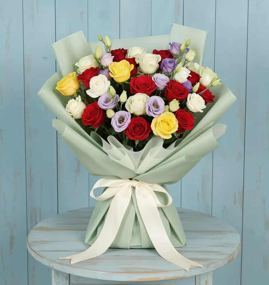 Букет цветов из: Розы в Змеиногорске